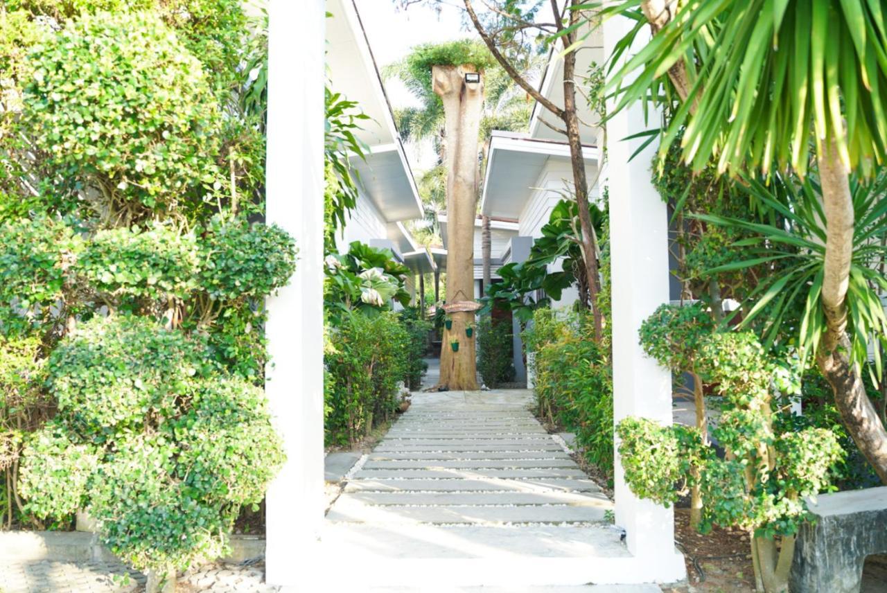 Purepamvillage Strand Kata Exterior foto